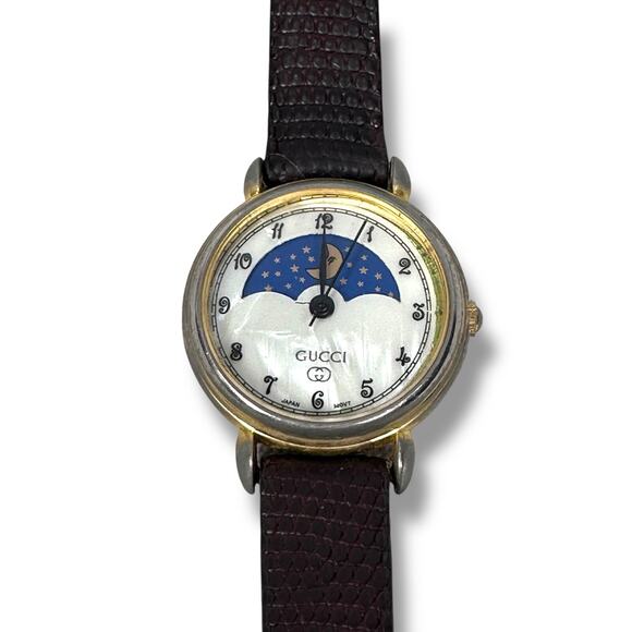 Vintage Gucci Moonphase Ladies Watch Gold Tone Quartz MOP Script Dial Leather - Picture 1 of 10